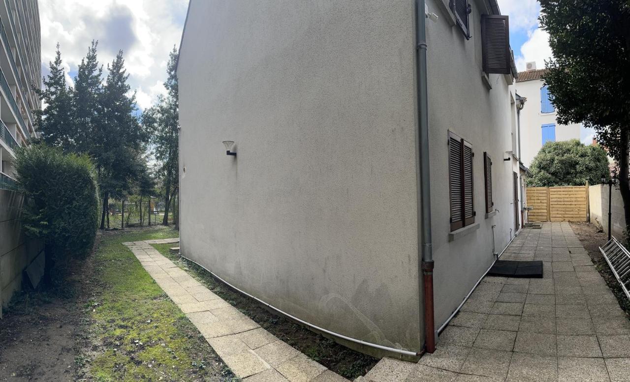 Maison De Longde-Appartement Avec 2 Chambres Villejuif Exterior photo
