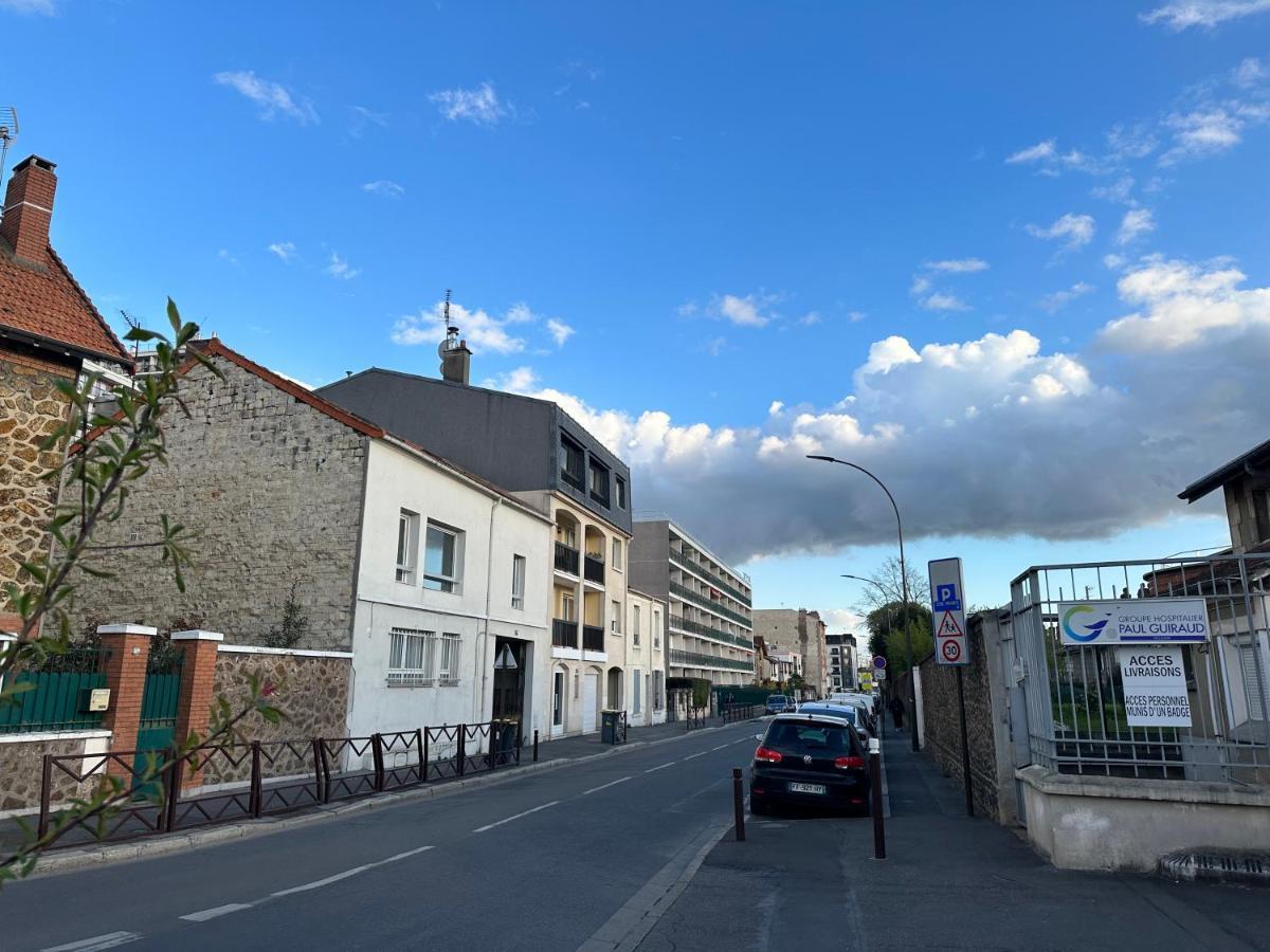 Maison De Longde-Appartement Avec 2 Chambres Villejuif Exterior photo